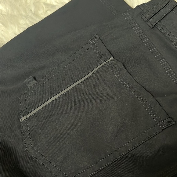 ✨ MAKE OFFER ✨ LULULEMON DAYTRIP BOYFRIEND PANTS - Picture 8 of 10